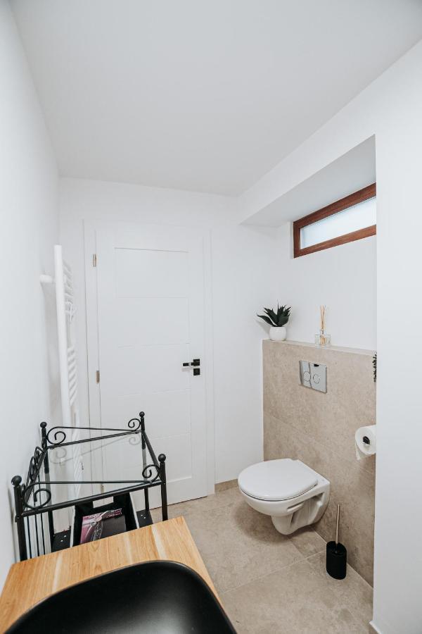 Authentic Old Town Retreat Apartment Сибиу Екстериор снимка