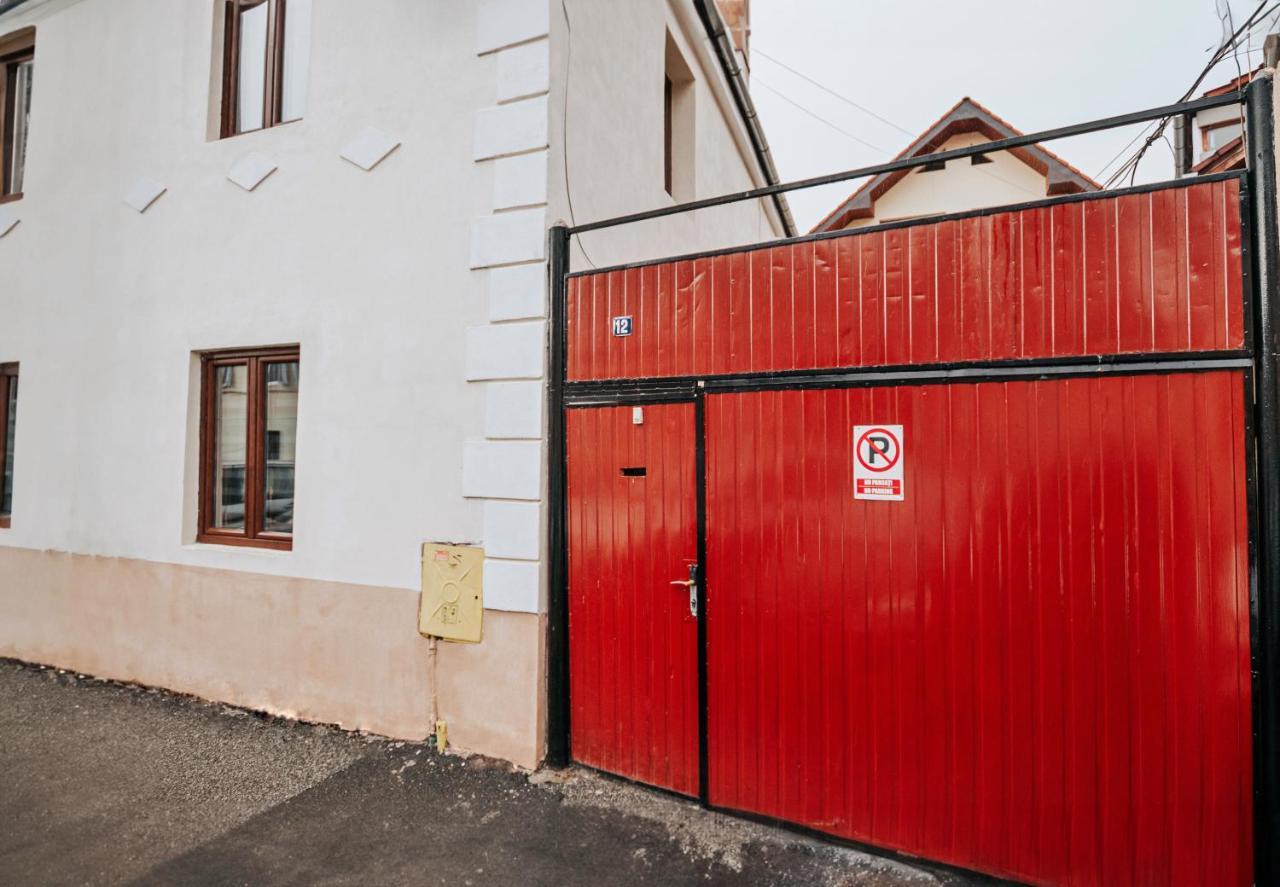 Authentic Old Town Retreat Apartment Сибиу Екстериор снимка
